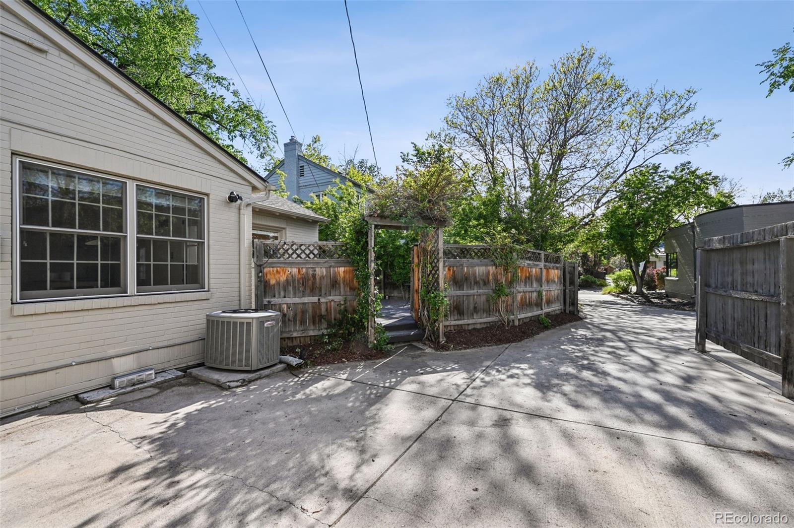 MLS Image #42 for 5815 e 6th avenue parkway,denver, Colorado