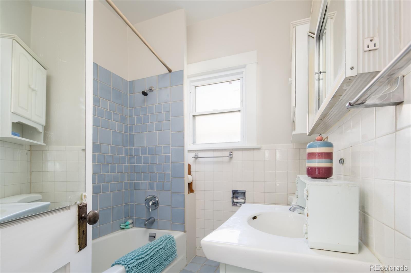 MLS Image #18 for 3435 w hayward place,denver, Colorado