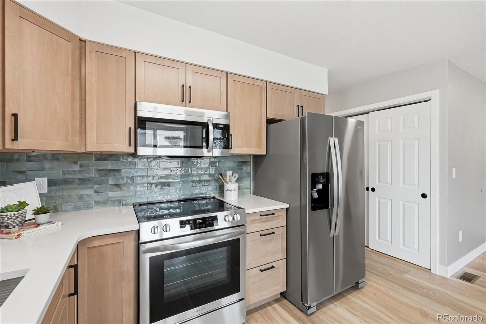 MLS Image #10 for 5712 w asbury place c102,lakewood, Colorado