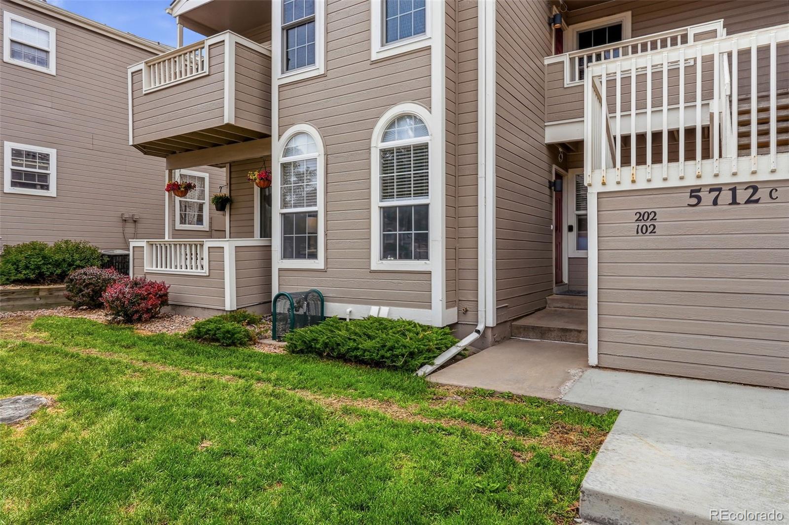 MLS Image #40 for 5712 w asbury place c102,lakewood, Colorado