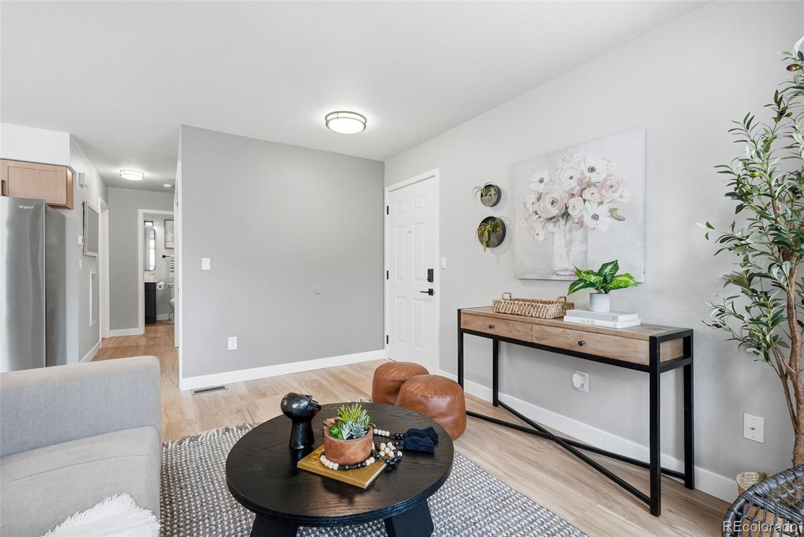 MLS Image #5 for 5712 w asbury place c102,lakewood, Colorado