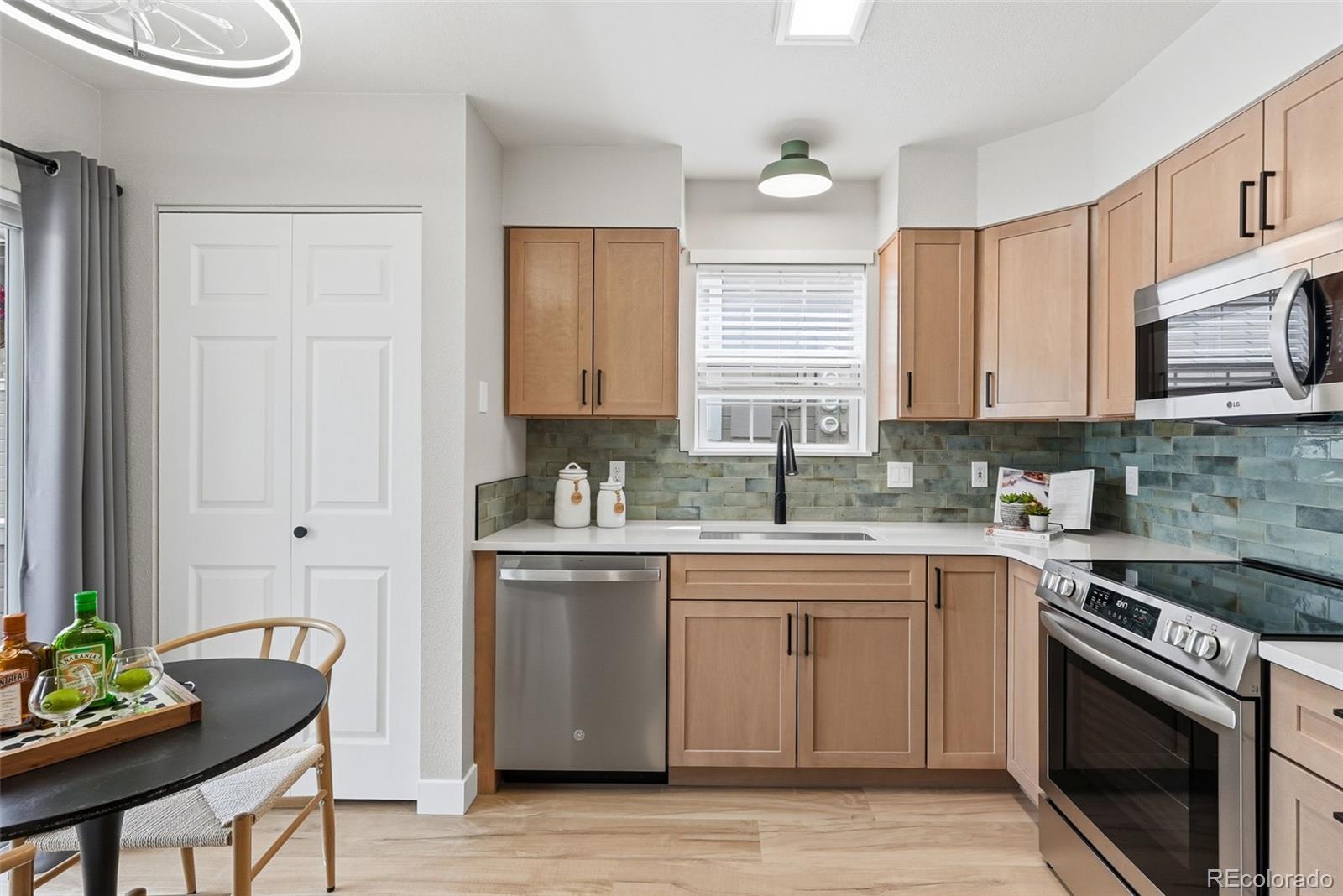 MLS Image #9 for 5712 w asbury place c102,lakewood, Colorado