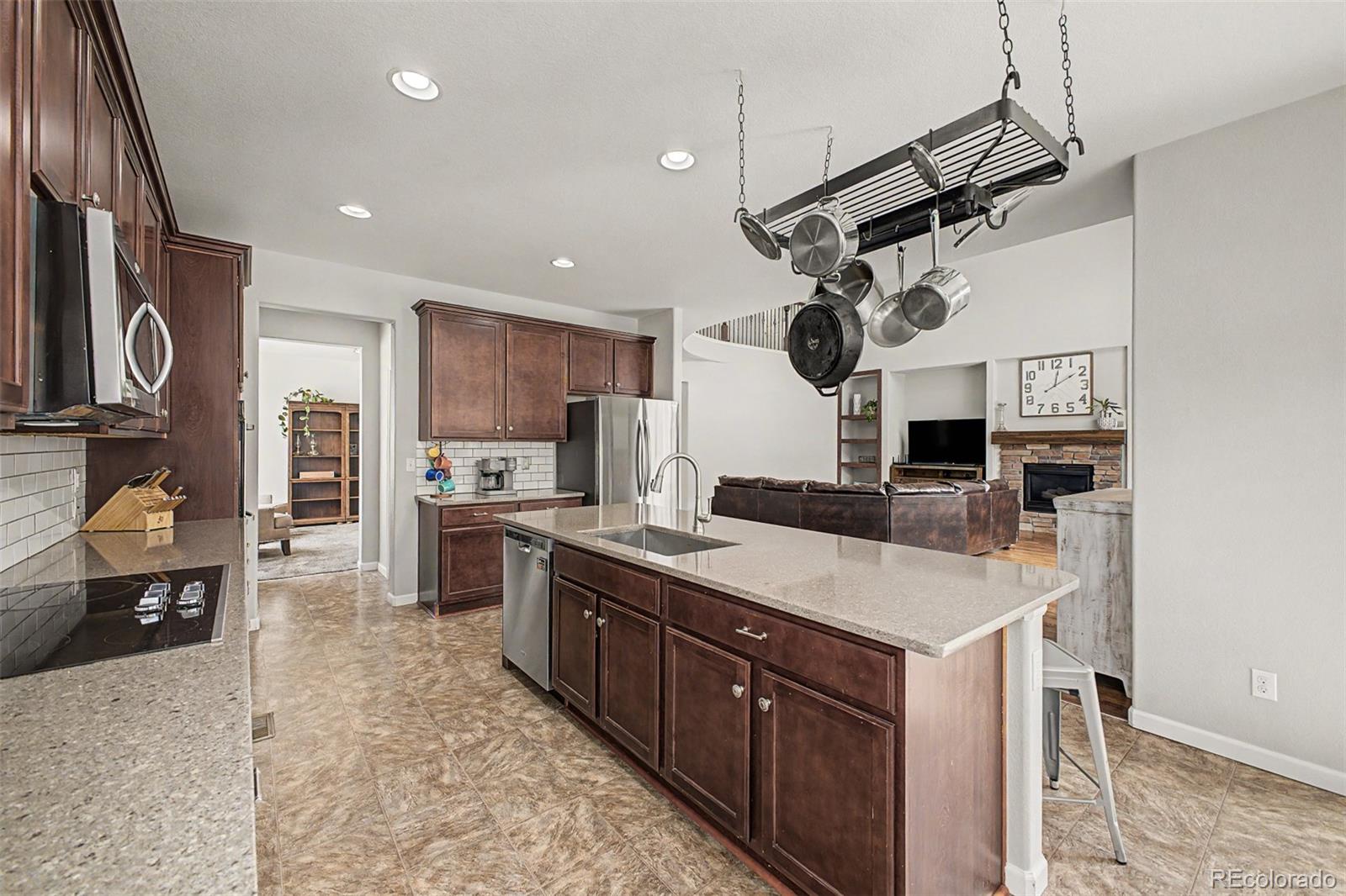 MLS Image #2 for 1115  lucky court,castle rock, Colorado