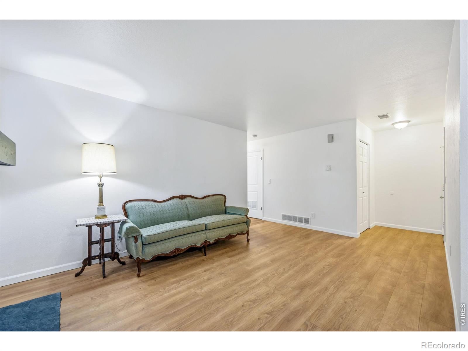 MLS Image #5 for 10960 w florida avenue,lakewood, Colorado