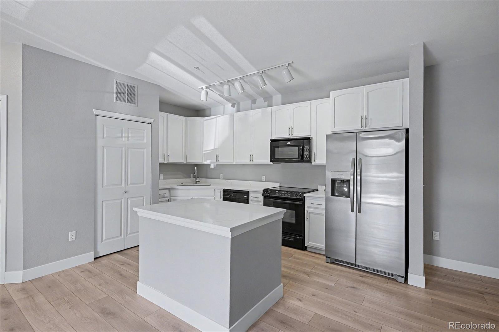 MLS Image #4 for 3890 s dayton street 103,aurora, Colorado