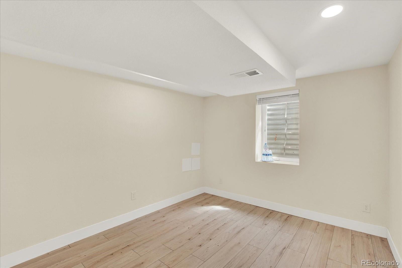 MLS Image #13 for 4074 s willow way,denver, Colorado