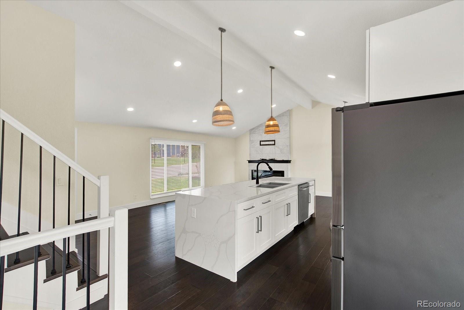 MLS Image #5 for 4074 s willow way,denver, Colorado