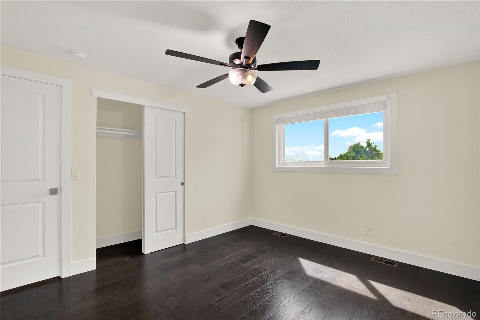 MLS Image #7 for 4074 s willow way,denver, Colorado