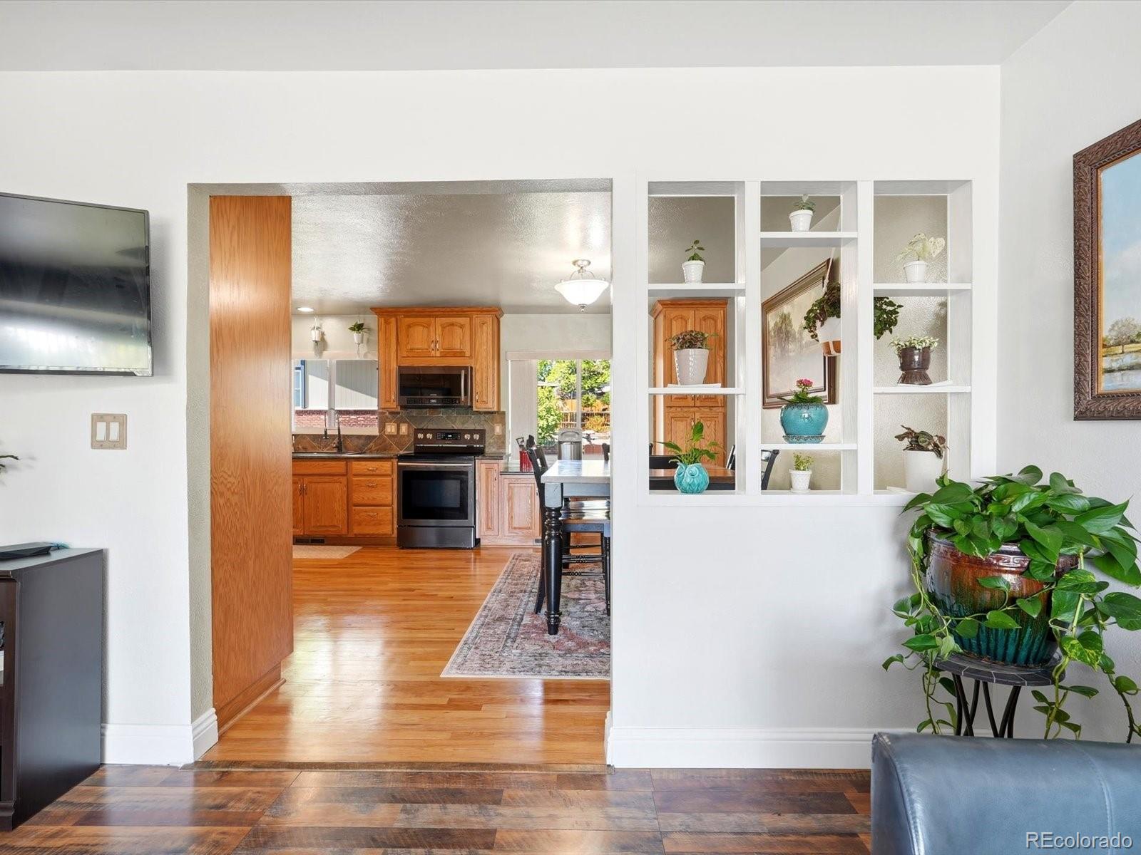 MLS Image #18 for 1947 s xenon street,lakewood, Colorado