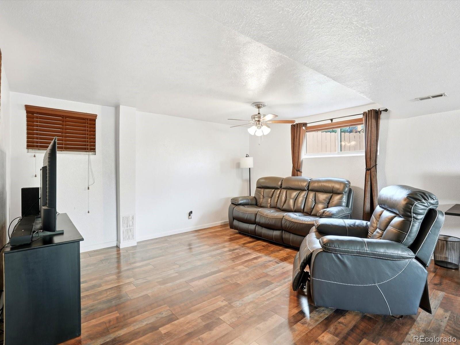 MLS Image #35 for 1947 s xenon street,lakewood, Colorado