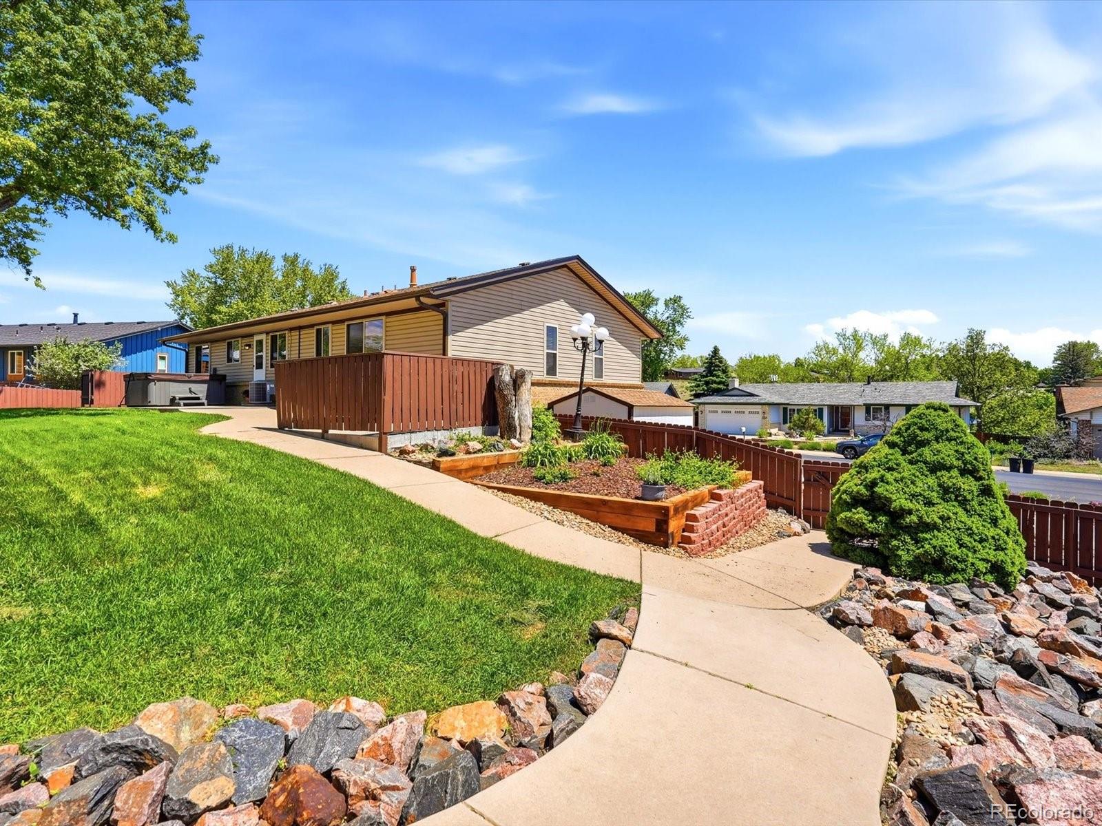 MLS Image #6 for 1947 s xenon street,lakewood, Colorado