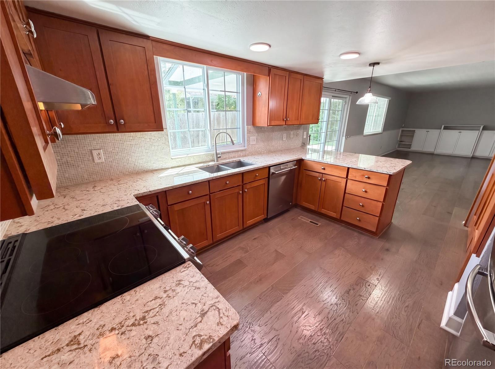 MLS Image #15 for 3182 s xeric court,denver, Colorado