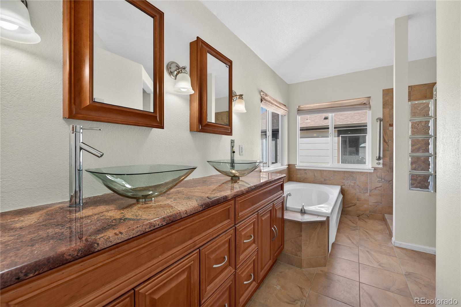 MLS Image #22 for 5485 s harlan way,littleton, Colorado