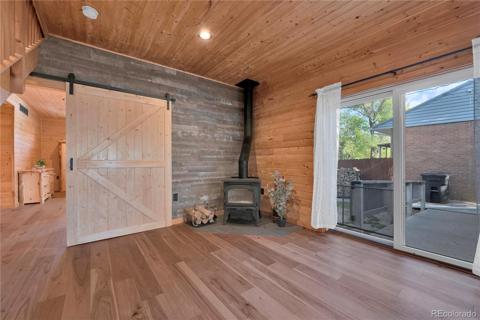 MLS Image #15 for 450  bent avenue,akron, Colorado