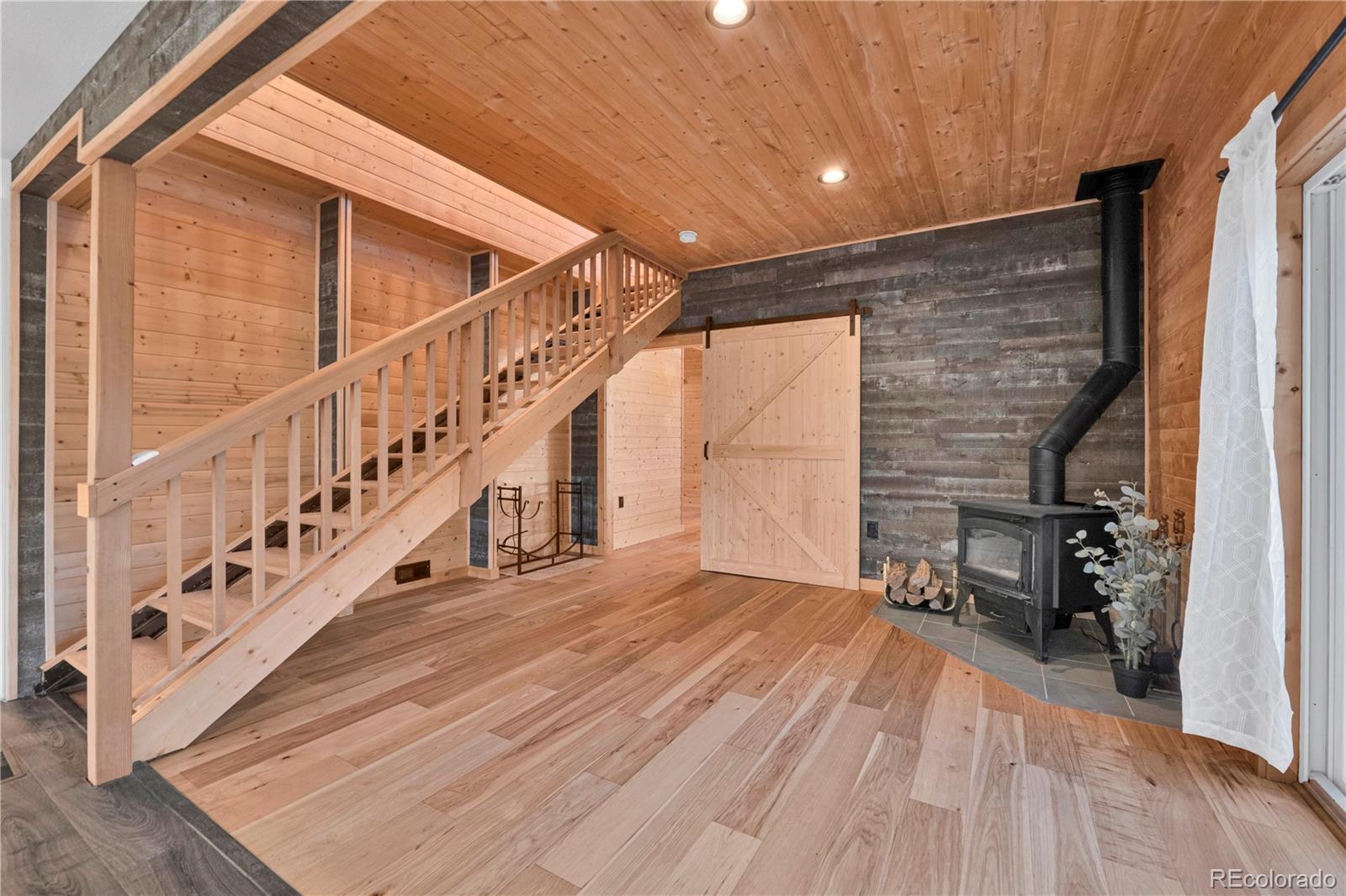 MLS Image #16 for 450  bent avenue,akron, Colorado