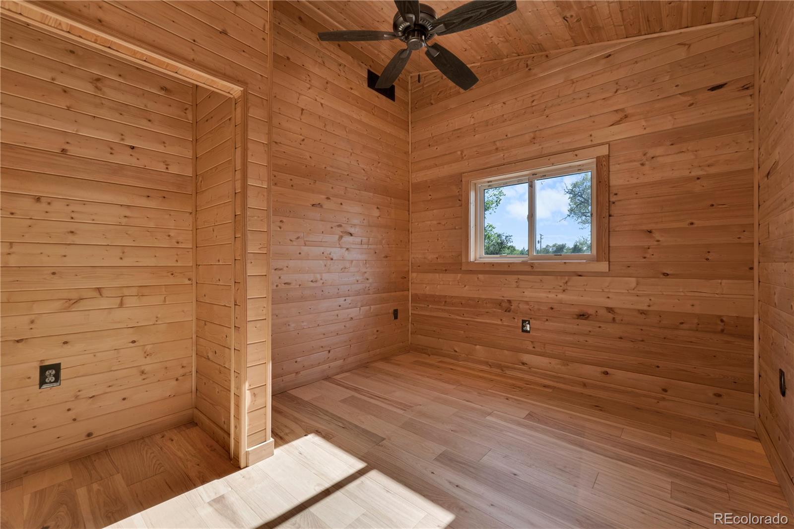 MLS Image #38 for 450  bent avenue,akron, Colorado