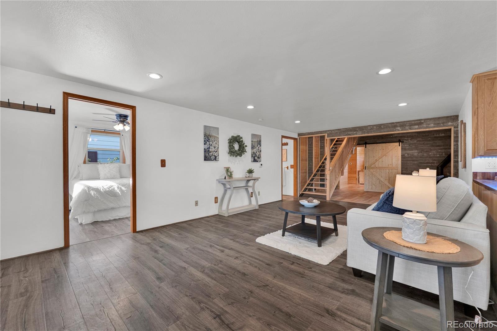 MLS Image #9 for 450  bent avenue,akron, Colorado