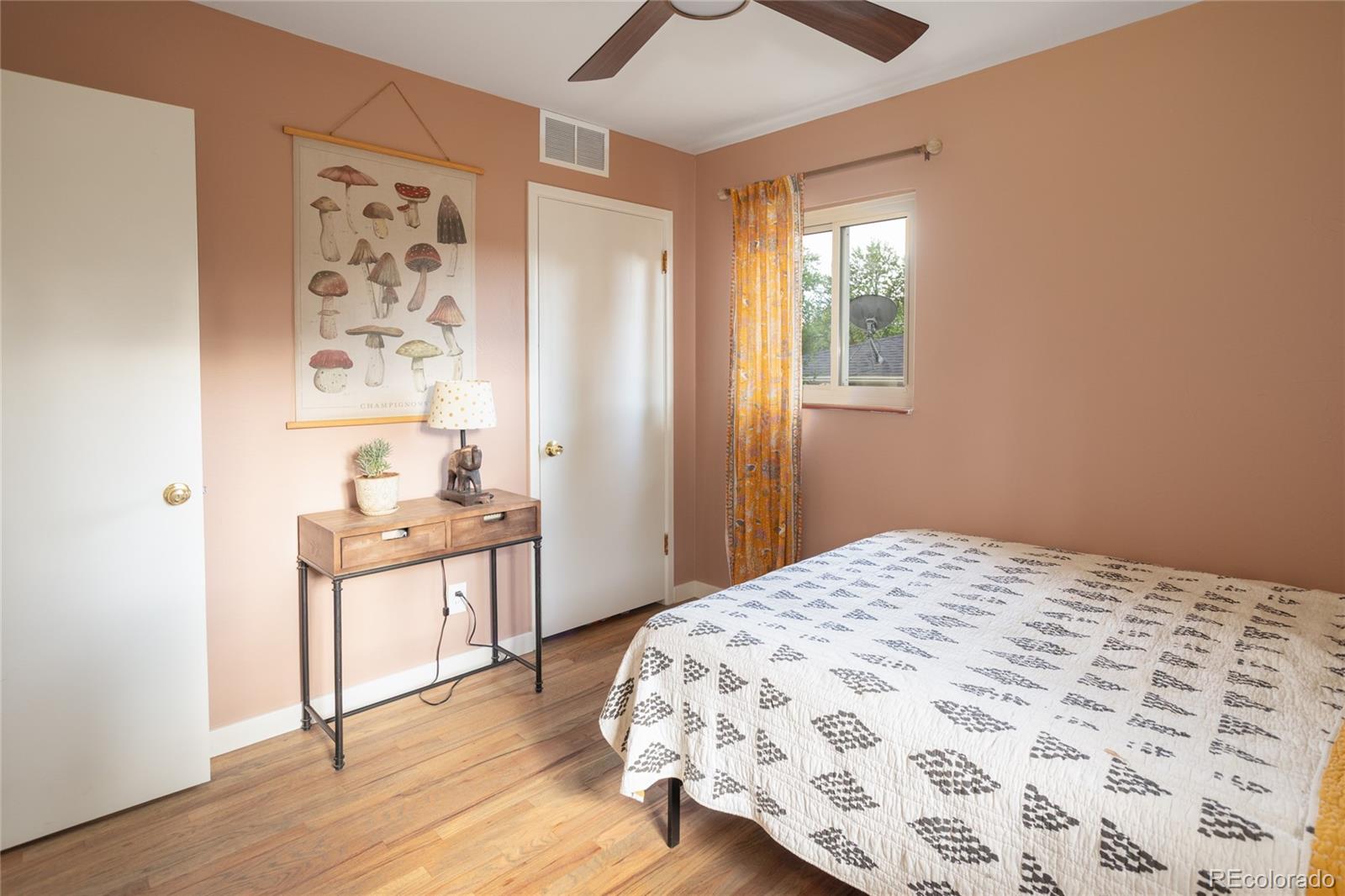 MLS Image #20 for 2935 s winona court,denver, Colorado