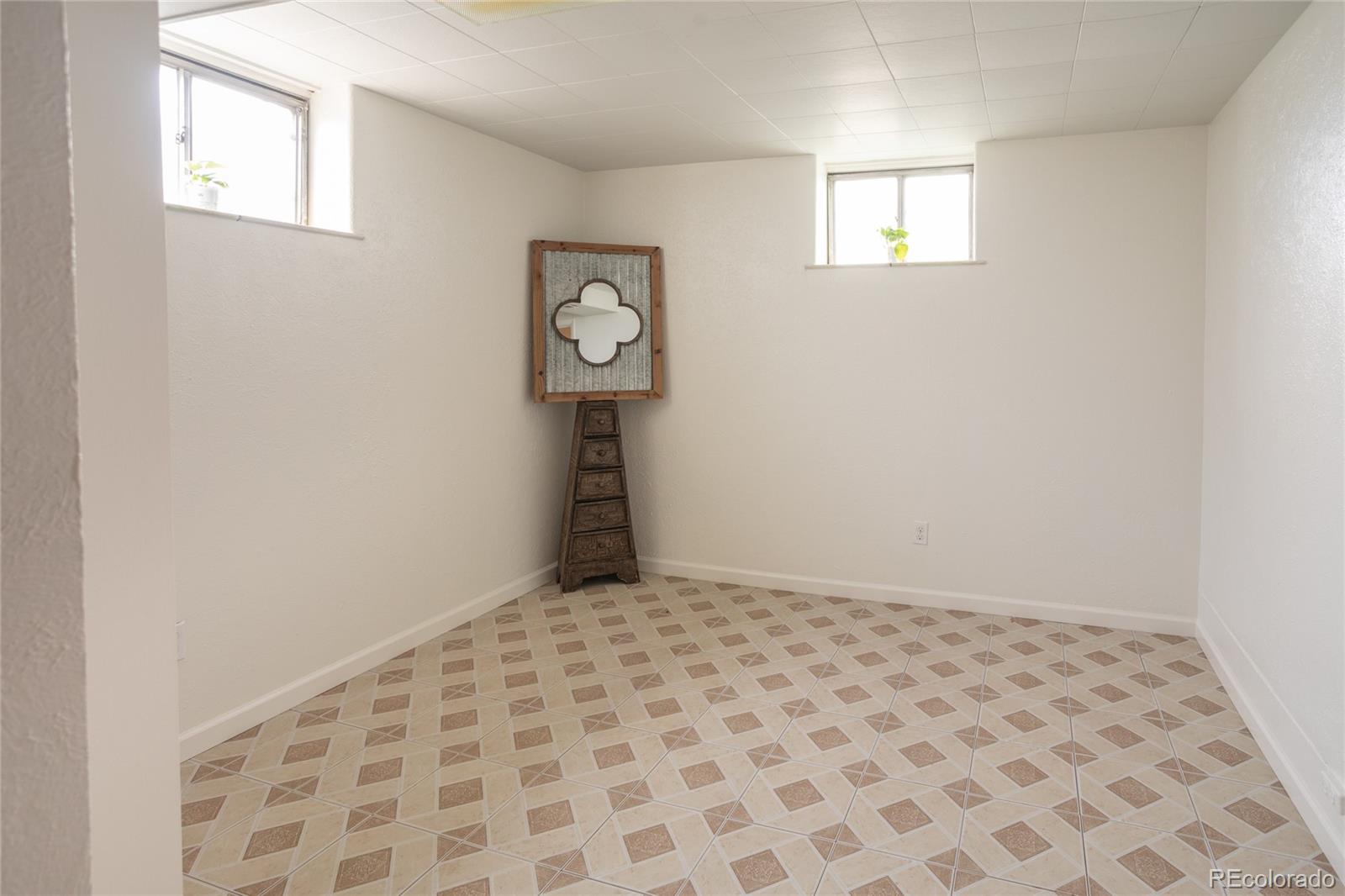 MLS Image #26 for 2935 s winona court,denver, Colorado
