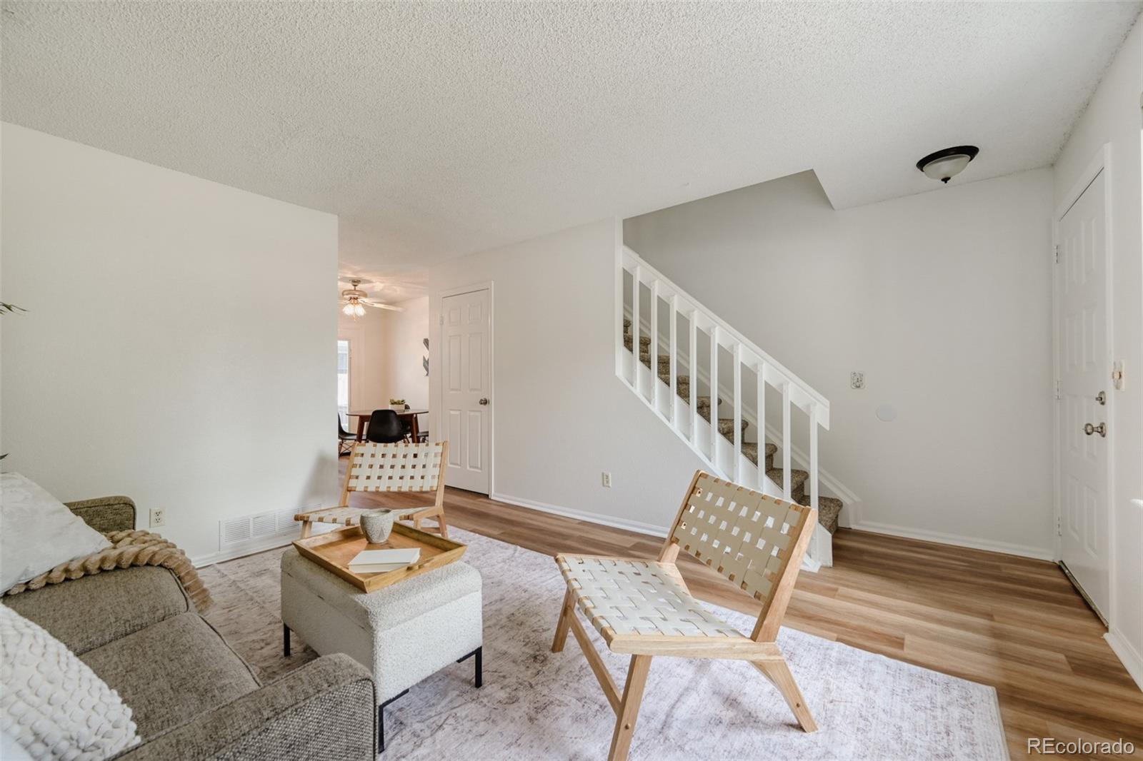 MLS Image #7 for 936  summer drive,highlands ranch, Colorado