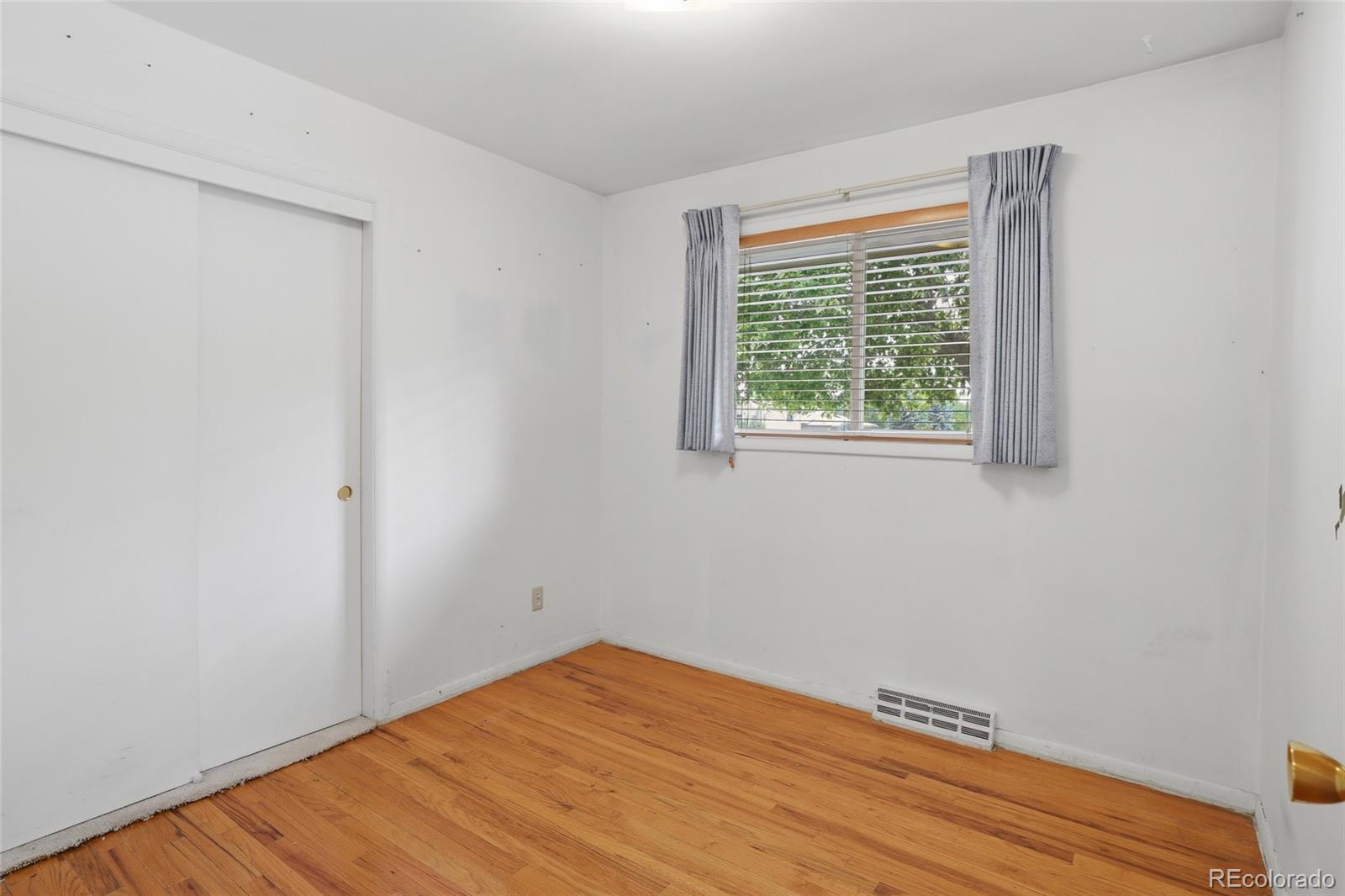 MLS Image #20 for 4769 s lowell boulevard,littleton, Colorado