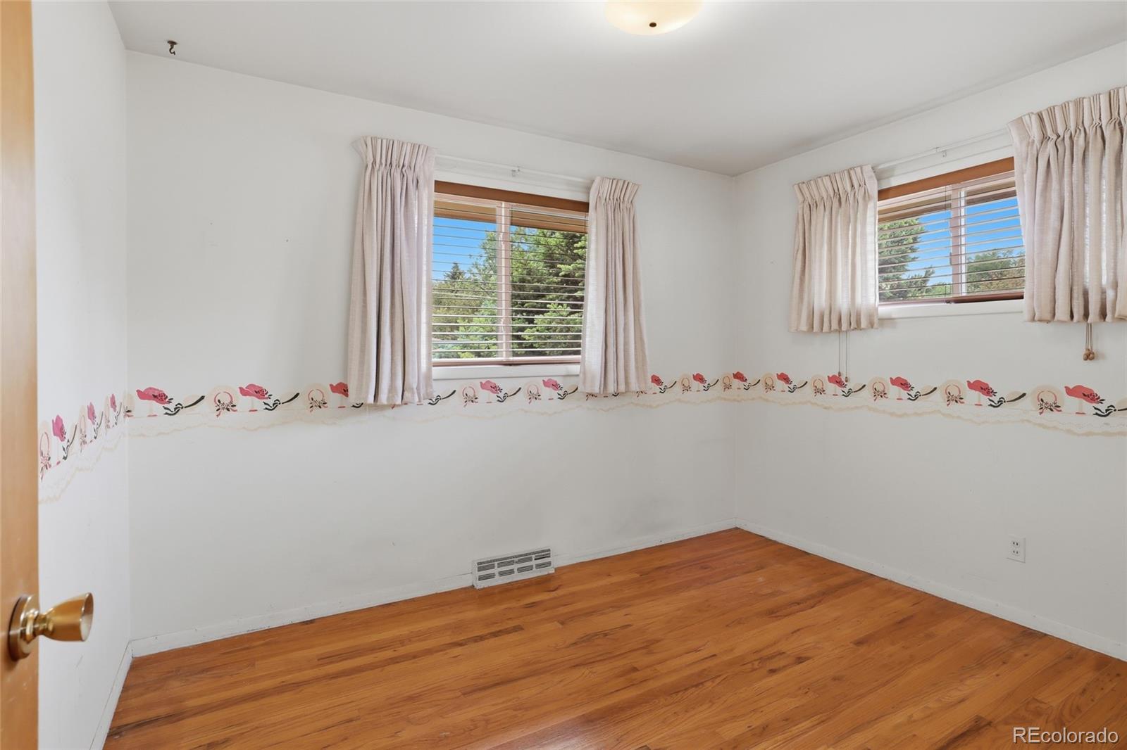 MLS Image #22 for 4769 s lowell boulevard,littleton, Colorado