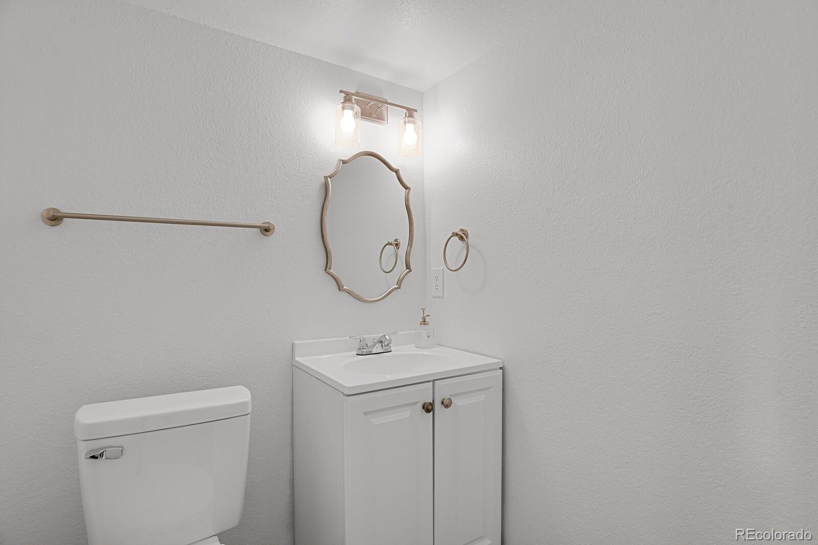 MLS Image #13 for 9406 w ontario drive,littleton, Colorado