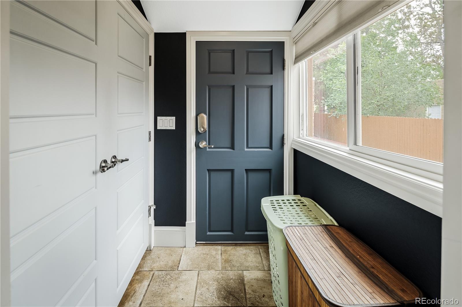 MLS Image #11 for 3022 n vine street,denver, Colorado