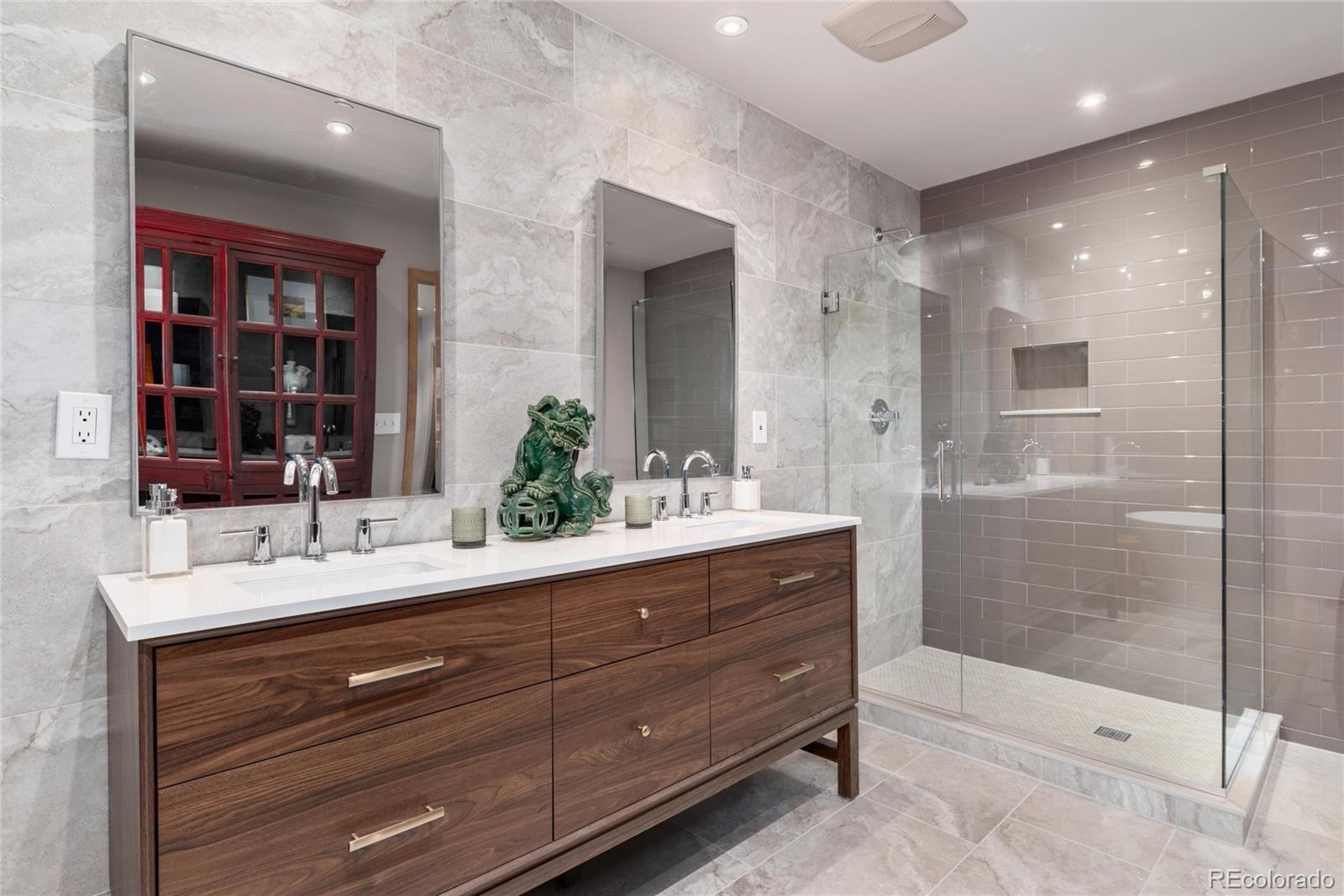 MLS Image #39 for 20  lindenwood drive,littleton, Colorado