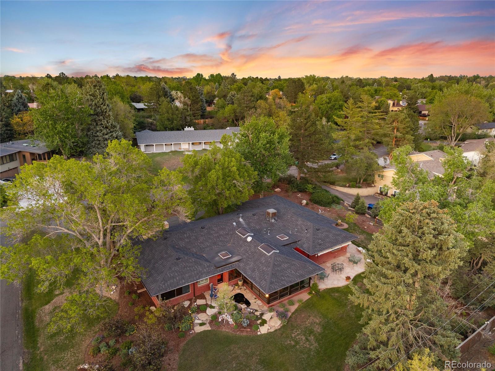 MLS Image #9 for 20  lindenwood drive,littleton, Colorado