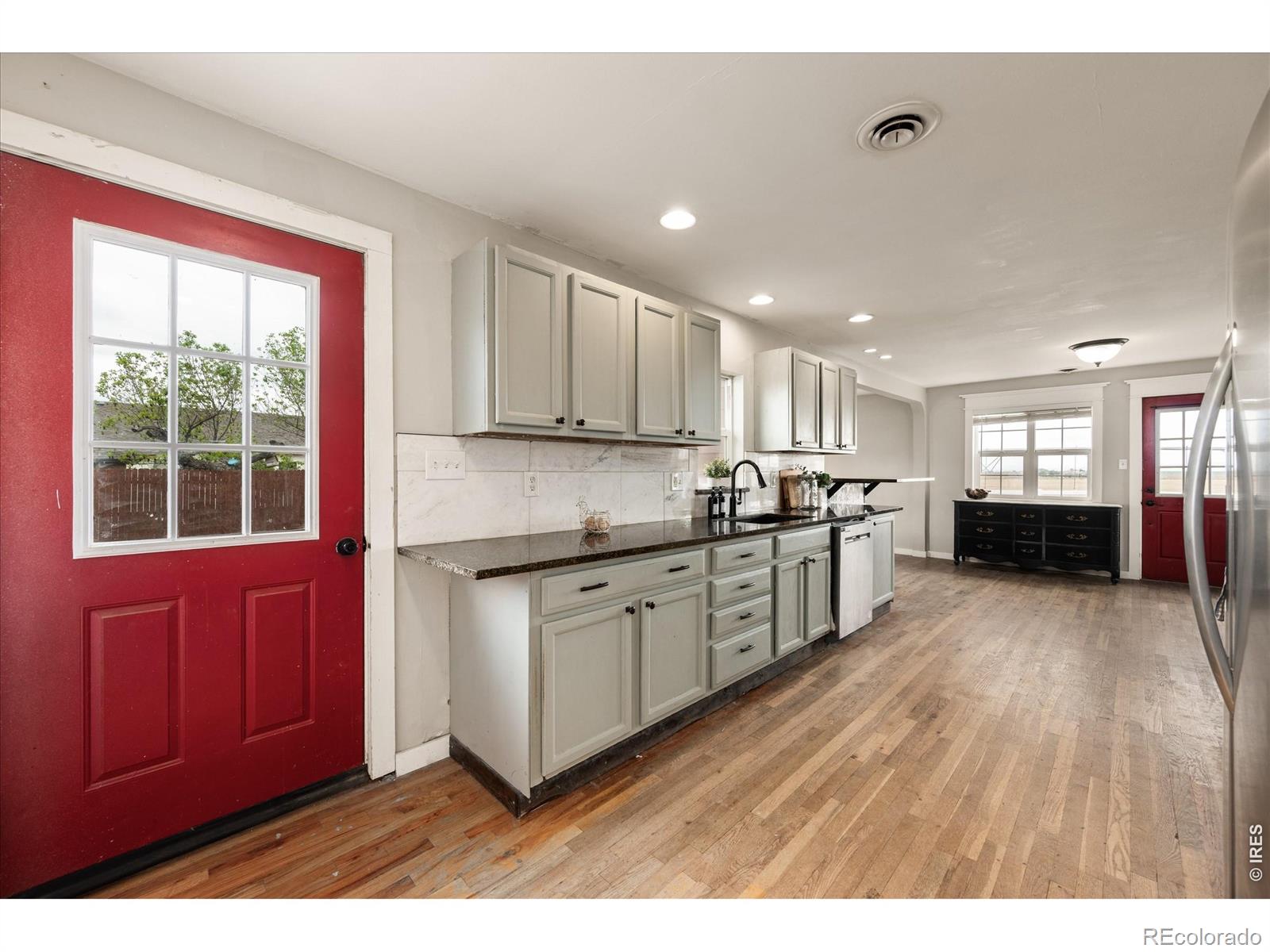 MLS Image #11 for 37648  county road 49 ,eaton, Colorado