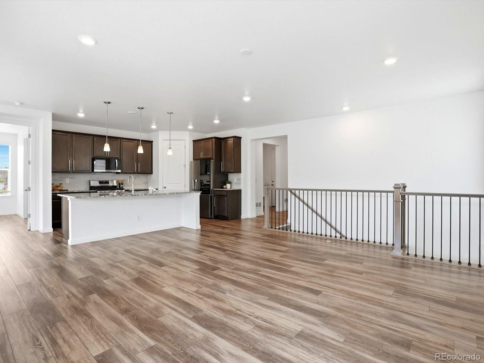 MLS Image #9 for 982  high point trail,elizabeth, Colorado