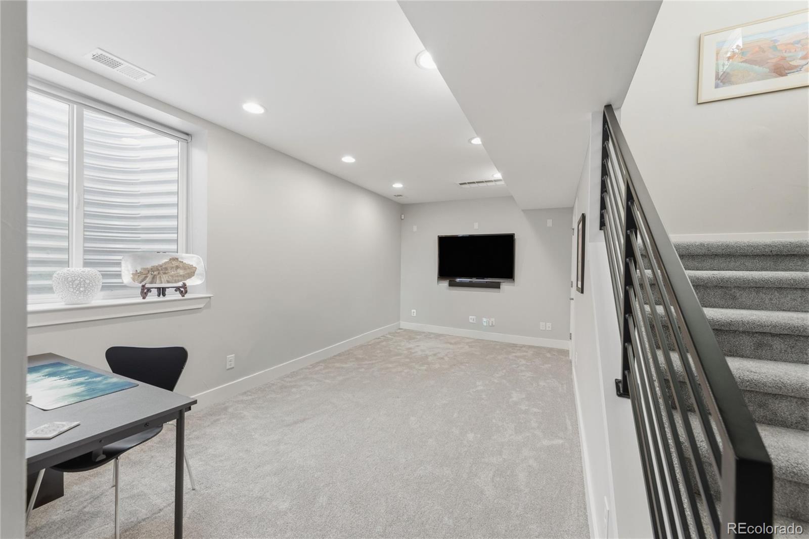 MLS Image #32 for 1648  lowell boulevard,denver, Colorado