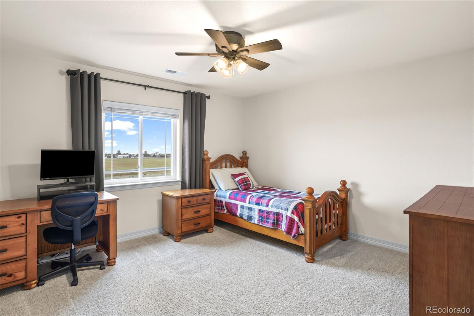 MLS Image #11 for 56525 e 25th avenue,strasburg, Colorado