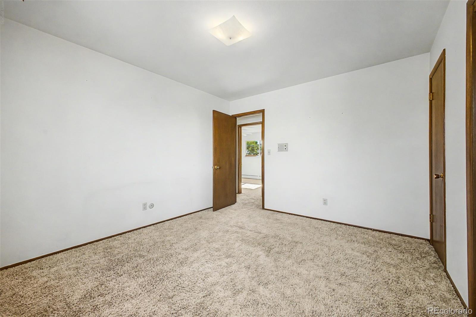 MLS Image #22 for 8289  greenwood boulevard,denver, Colorado