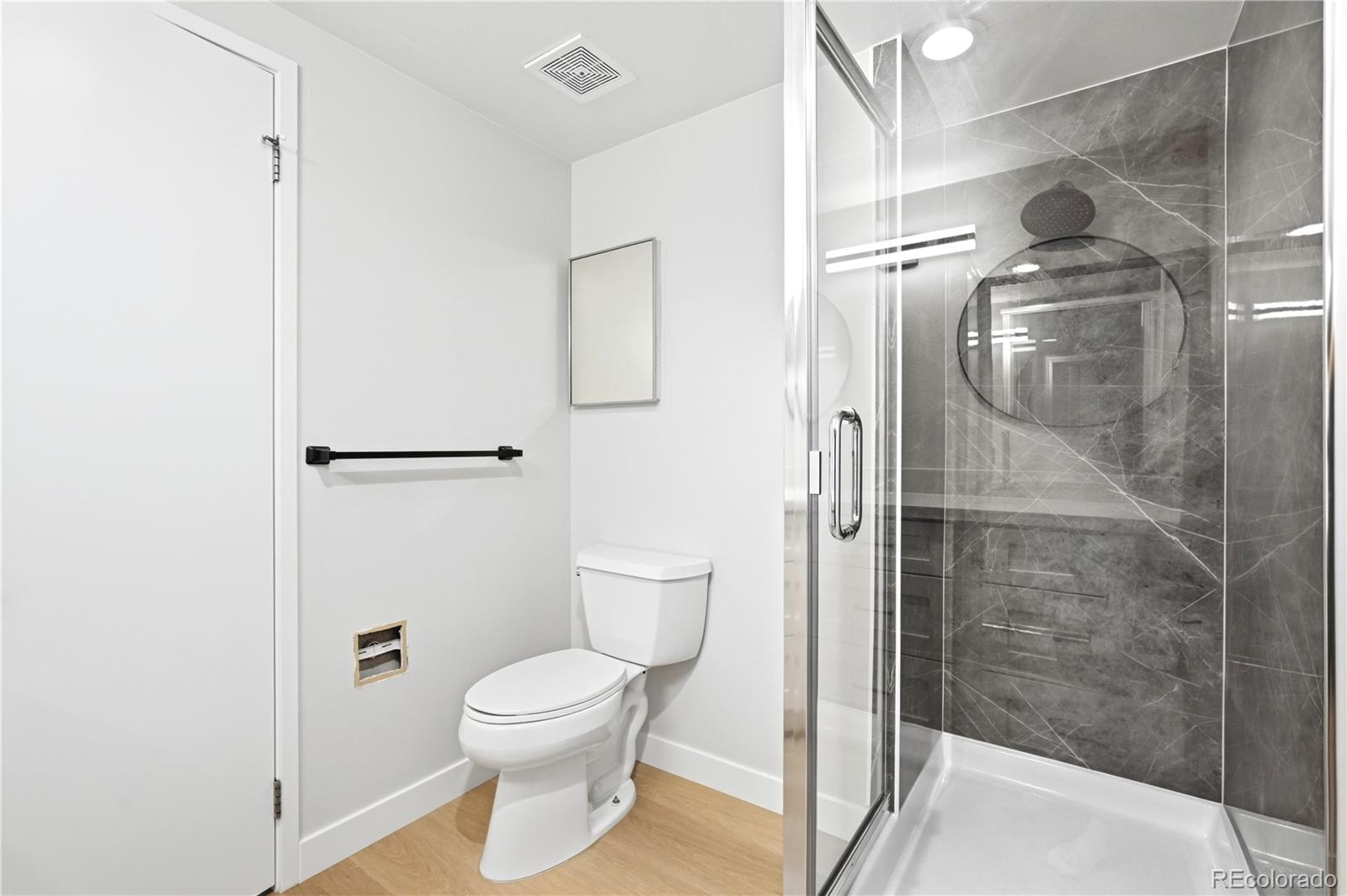 MLS Image #23 for 7865 e mississippi avenue,denver, Colorado