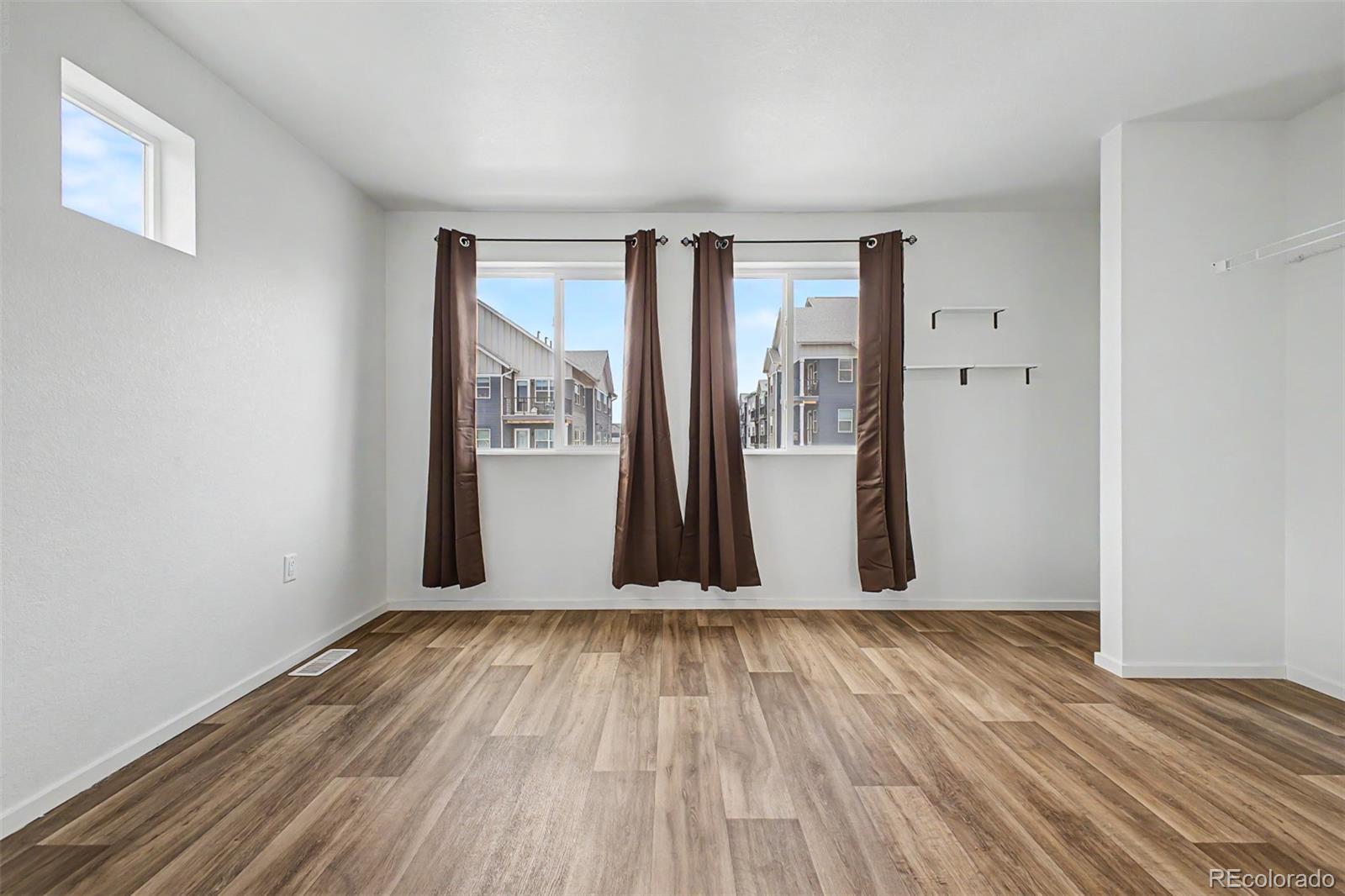 MLS Image #17 for 5057 n yampa street,denver, Colorado
