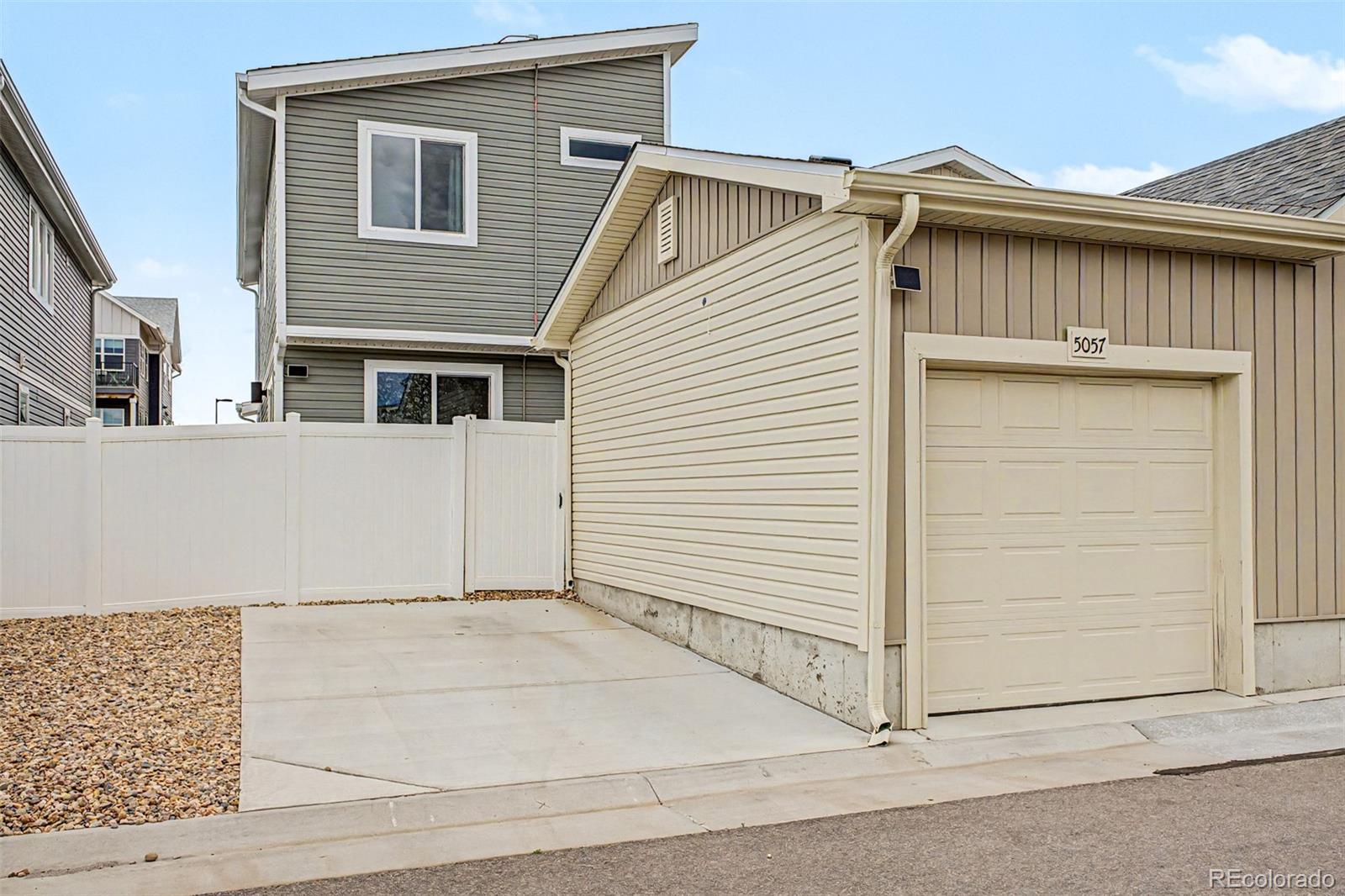 MLS Image #28 for 5057 n yampa street,denver, Colorado