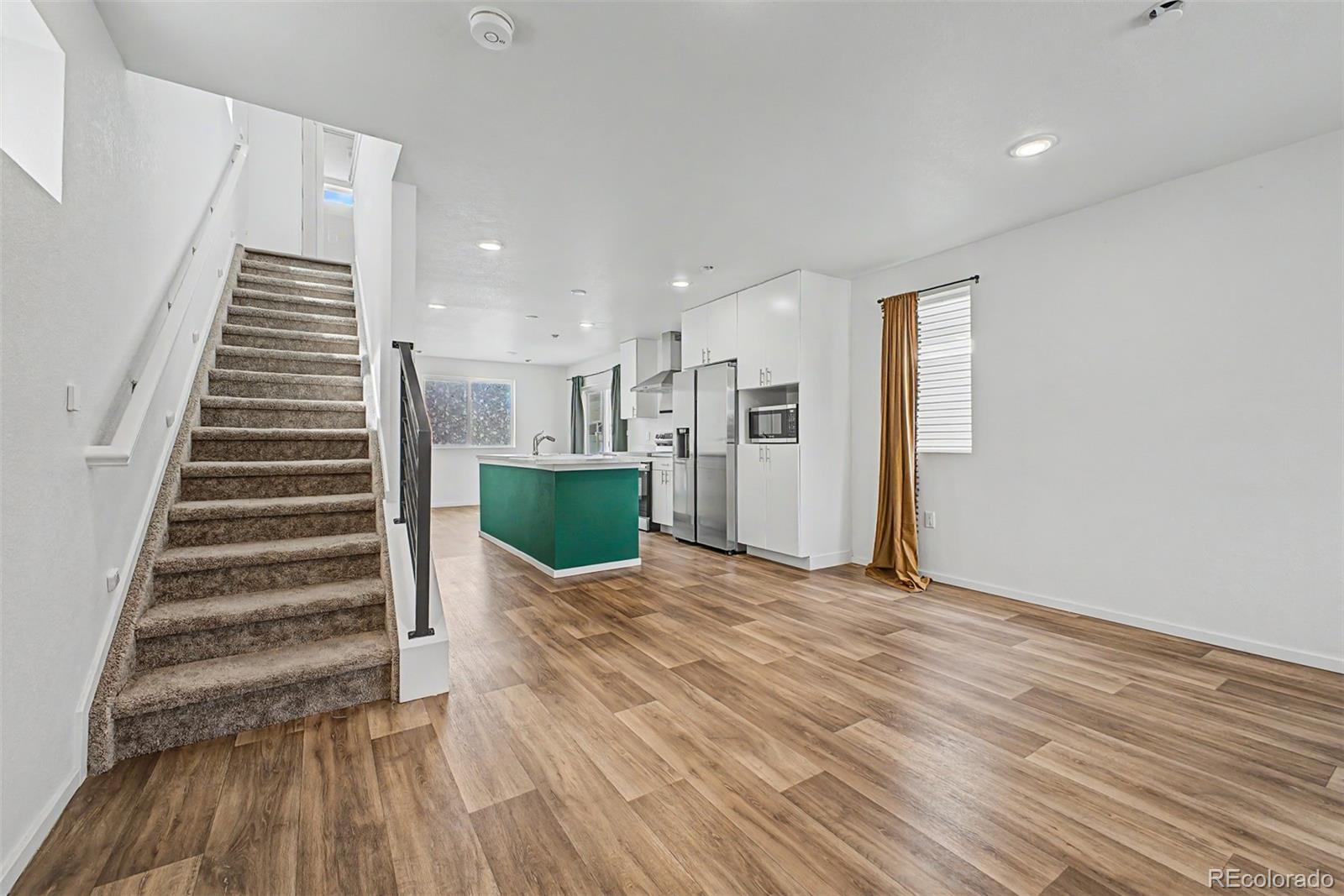 MLS Image #8 for 5057 n yampa street,denver, Colorado