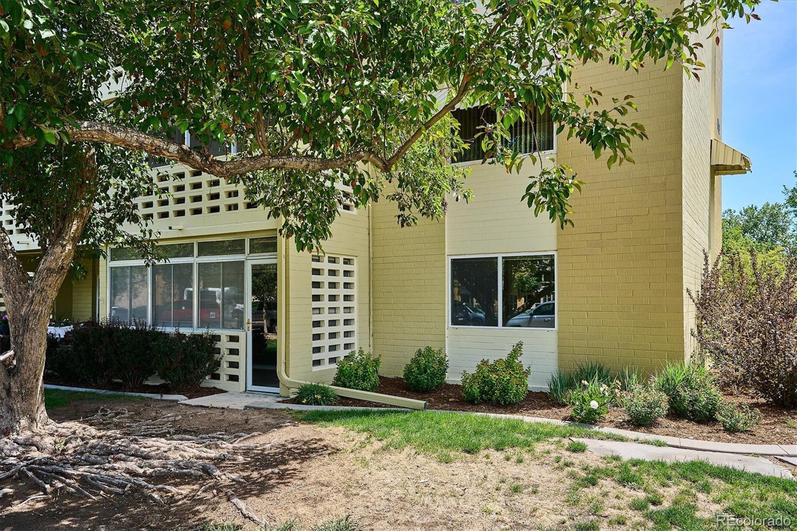 MLS Image #2 for 610 s alton way 11a,denver, Colorado