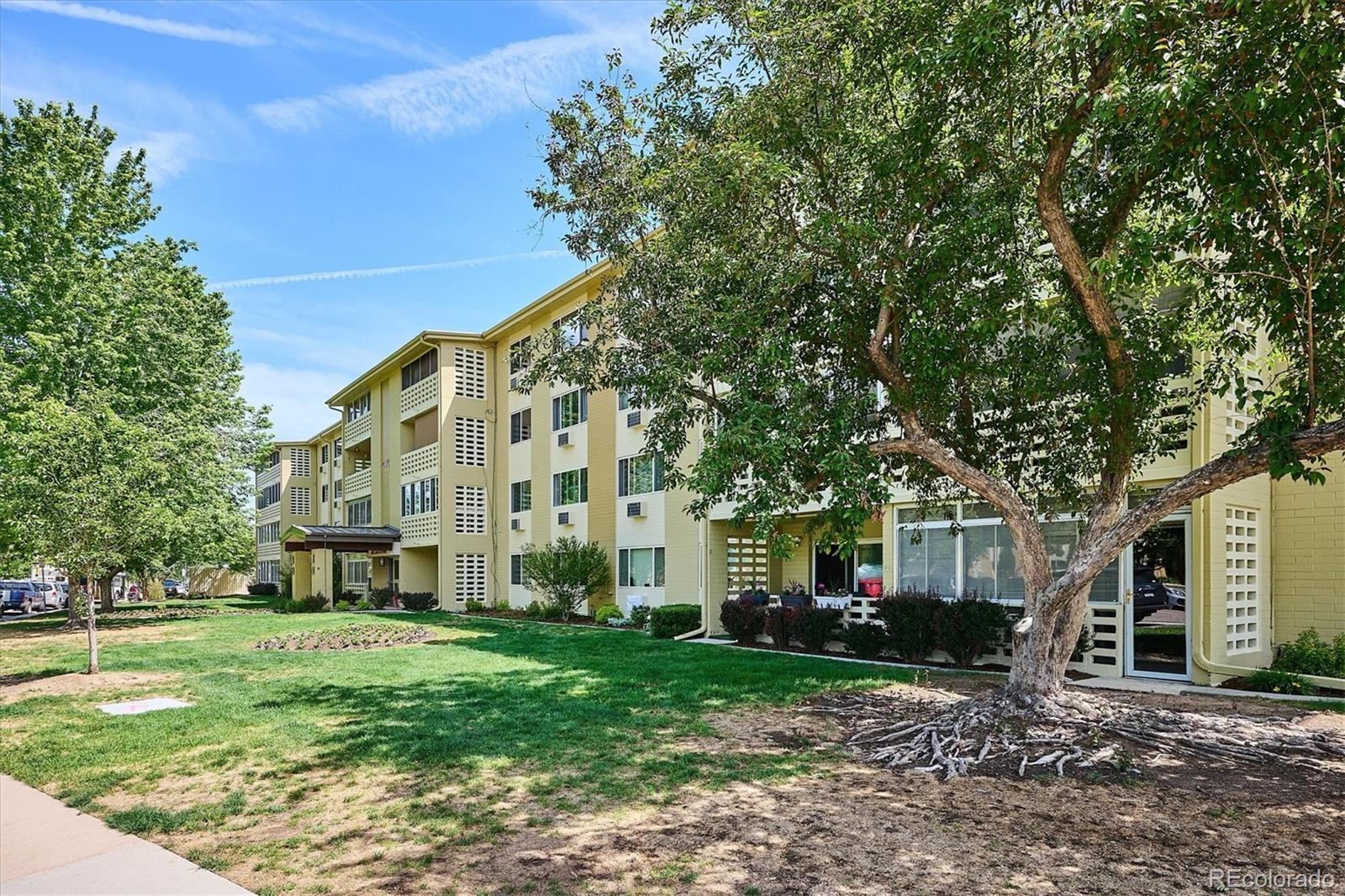 MLS Image #3 for 610 s alton way 11a,denver, Colorado