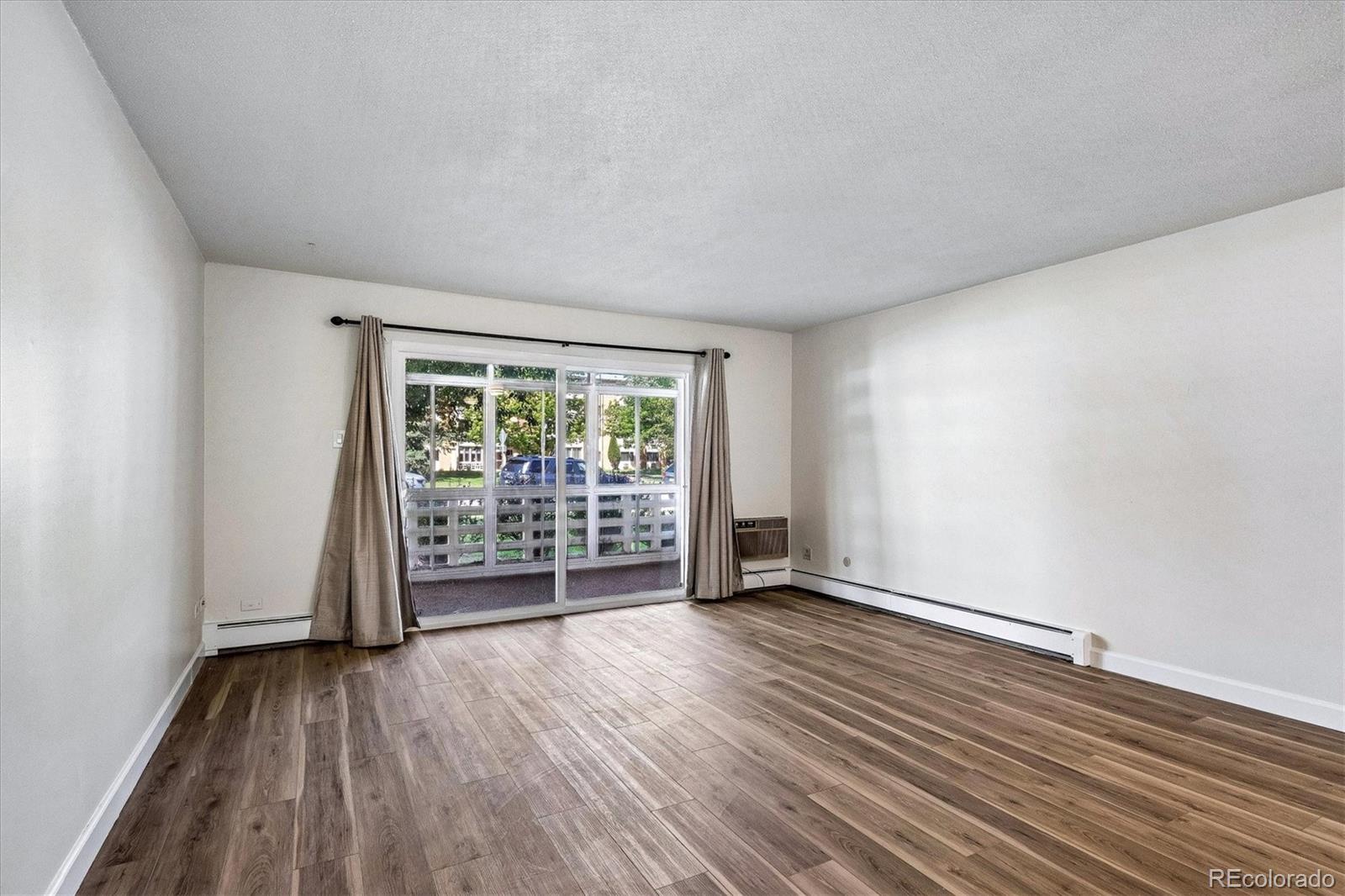 MLS Image #4 for 610 s alton way 11a,denver, Colorado