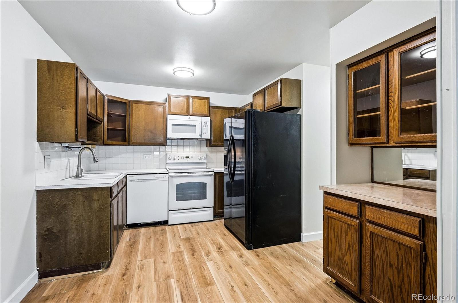 MLS Image #7 for 610 s alton way 11a,denver, Colorado
