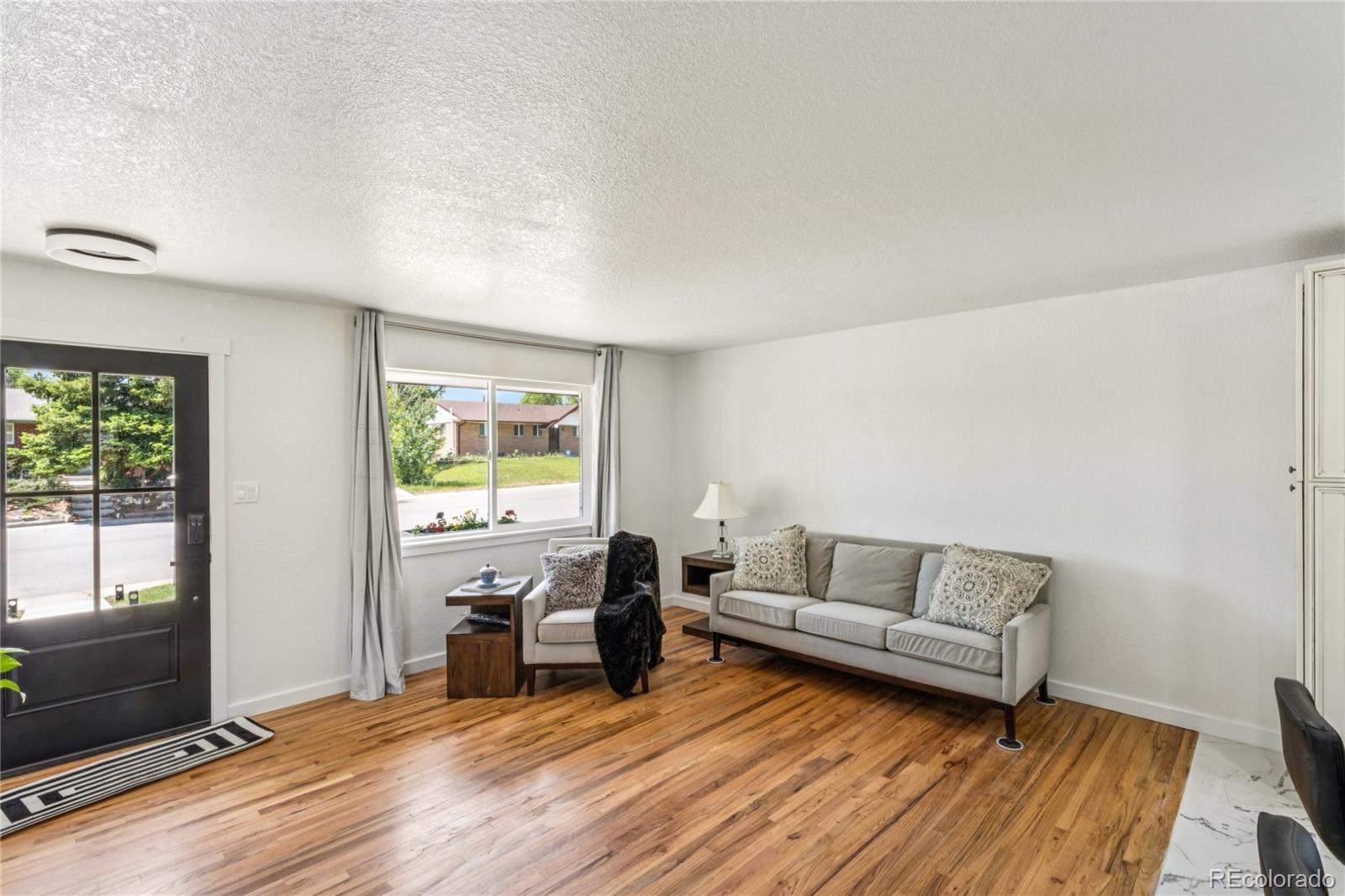 MLS Image #4 for 2327 e mineral avenue,centennial, Colorado