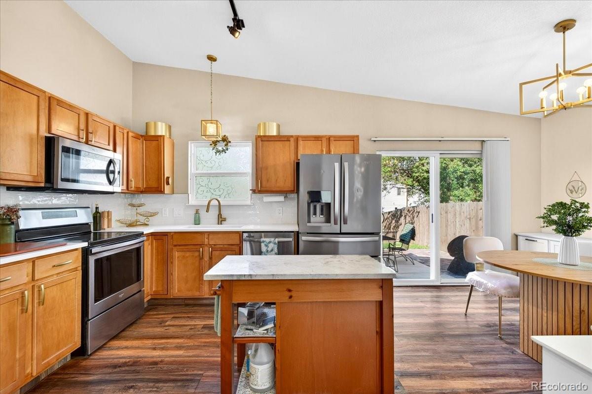 MLS Image #8 for 4366 s dearborn court,aurora, Colorado
