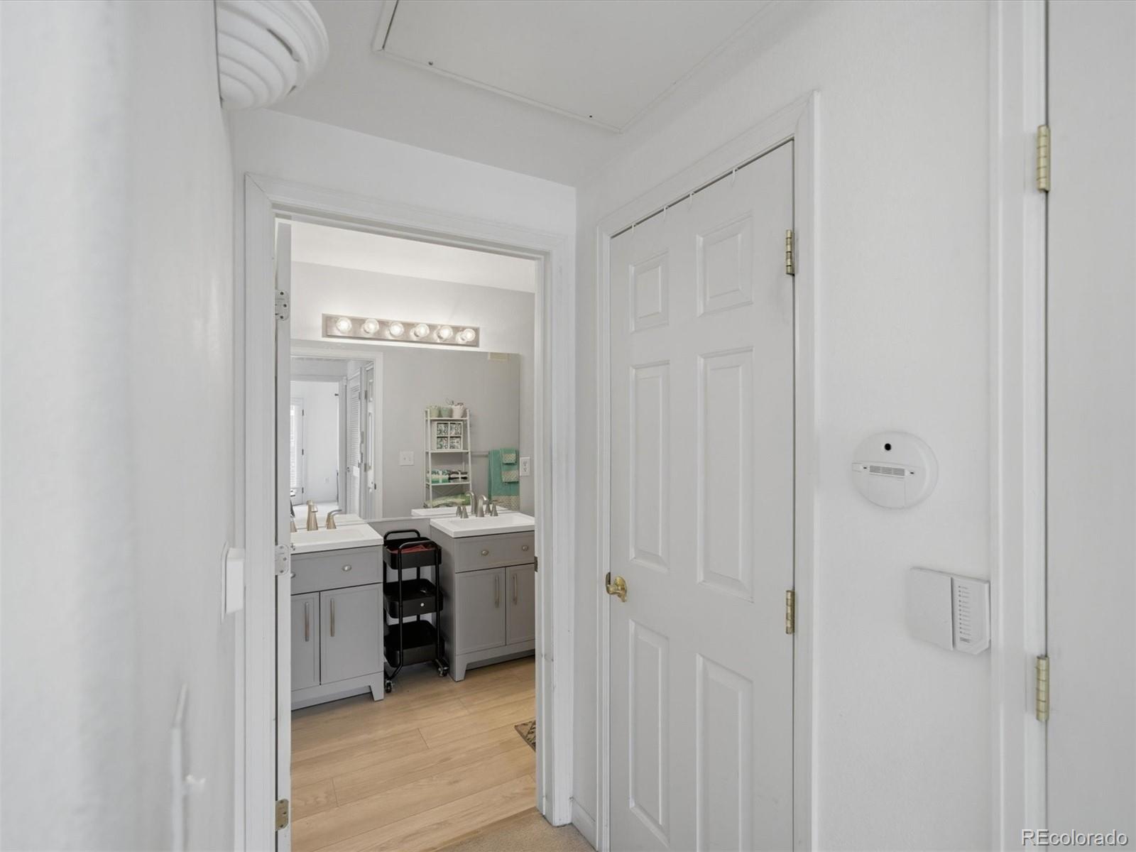 MLS Image #11 for 8745 w berry avenue 101,littleton, Colorado