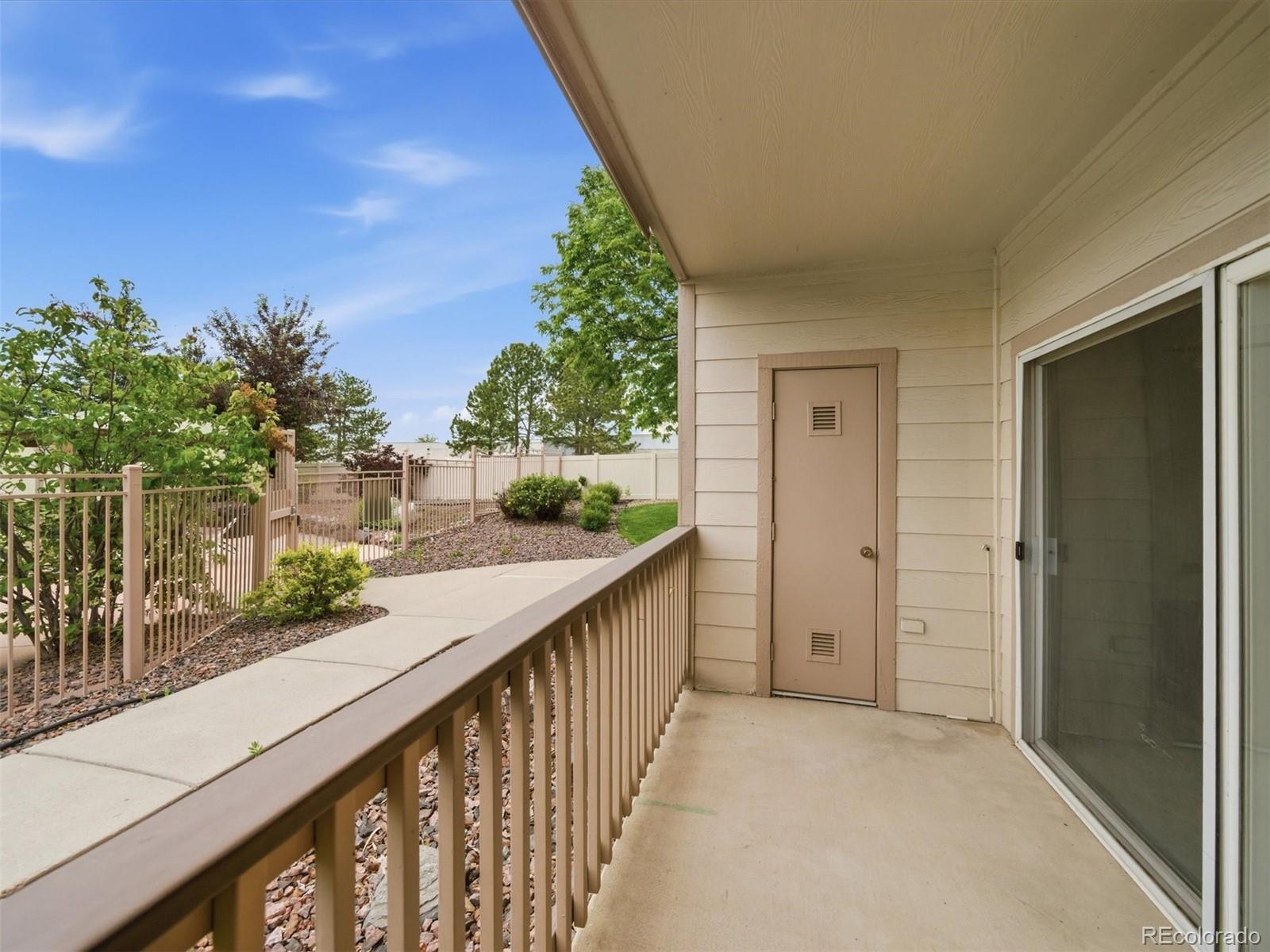 MLS Image #4 for 8745 w berry avenue 101,littleton, Colorado
