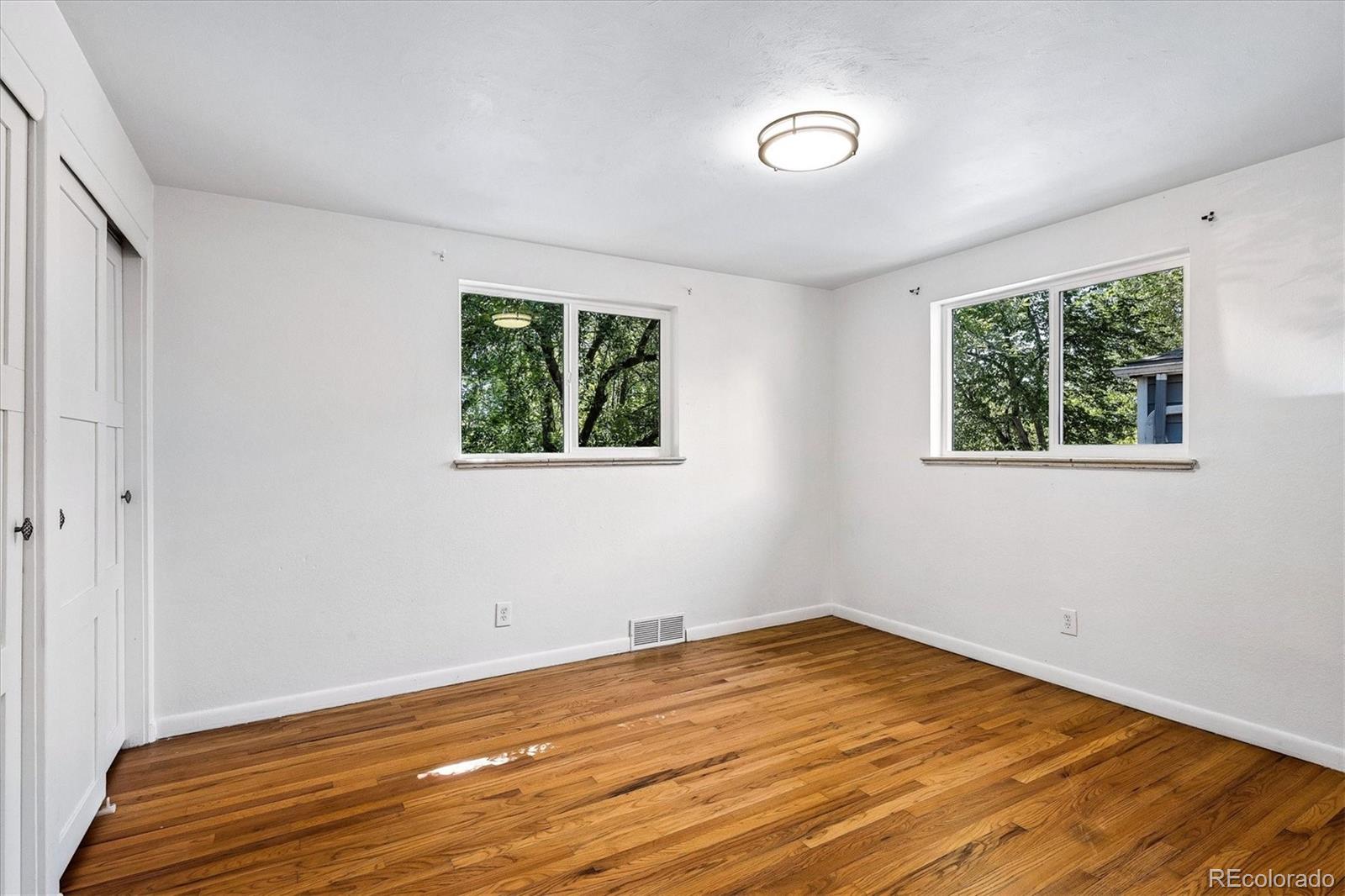 MLS Image #10 for 323  irving street,denver, Colorado