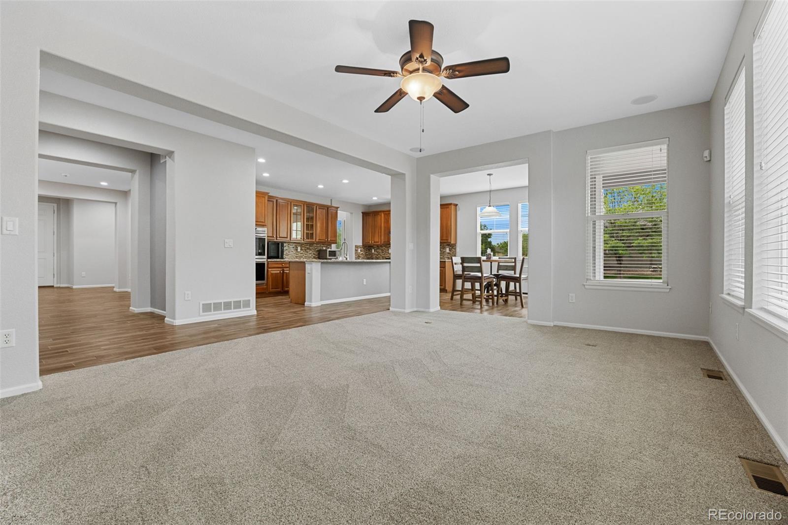 MLS Image #10 for 10696  nucla street,commerce city, Colorado