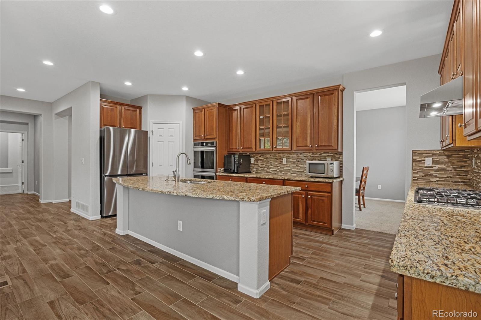 MLS Image #14 for 10696  nucla street,commerce city, Colorado